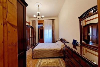 Sinaia | 3 Camere | Cladire Istorica situata pe Malul Begai.