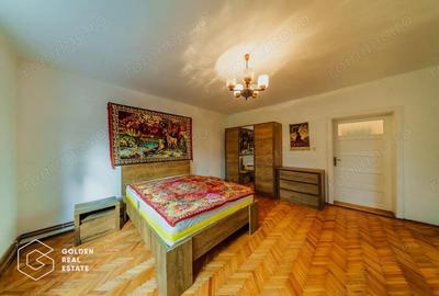 Vila superba, P+E, Cuvin, 9 camere, 200 mp si teren 1300 mp plus anexa 3 camere - 7