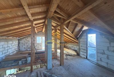 Casă cu 4 camere cu Teren 1239 Mp în Lipova - 8