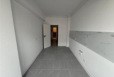 Apartament cu 3 camere decomandat în Nord - 3