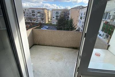 Apartament cu 3 camere decomandat în Micro 17 - 4