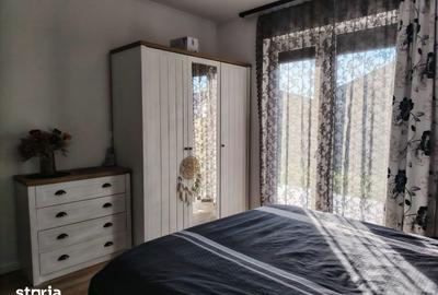 Casă cu 4 camere cu Teren 500 Mp în Central - 11