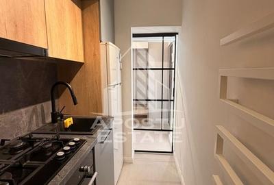 Apartament cu 3 camere decomandat în Dacia - 18