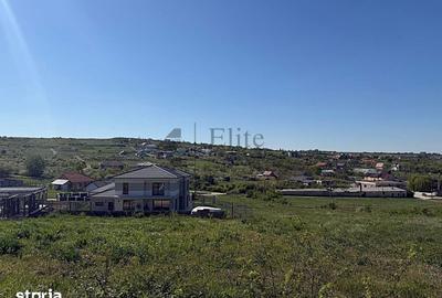 Teren de 850 mp, în Paleu