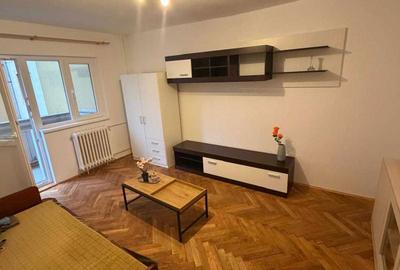 Apartament decomandat în Girocului - 3