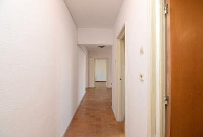 Apartament cu 4 camere decomandat în Unirii - 32