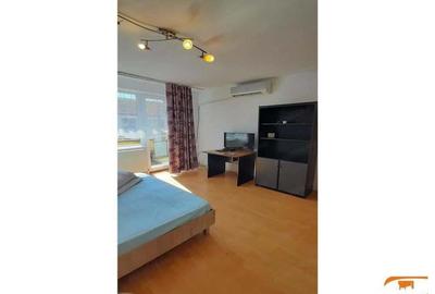 Apartament 2 camere zona centrala -Piata 700 centrala proprie - 1