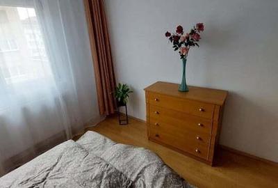 Inchiriez apartament 2 cam nedec zona Govandari,Micro 4 - 10