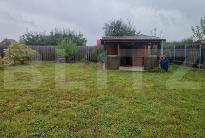 Teren Intravilan Harman cu utilitati , ingradit si casauta de lemn pe teren - 1