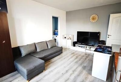 Vanzare apartament 2 camere, zona Scriitorilor, etajul 3/4 - 9