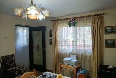 Casă cu 3 camere în Central - 7