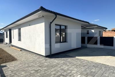 Casă cu 5 camere cu Teren 344 Mp în Central - 3