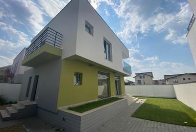 Casă individuală cu 4 camere în Prelungirea Ghencea