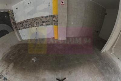 Inchiriere spatiu comercial in zona bd Decebal, stradal - 1