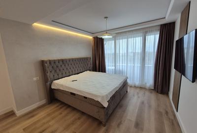 Duplex cu 12 camere cu Canalizare în Băneasa - 4