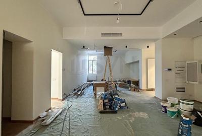 Casă individuală cu 19 camere cu Canalizare în Grădina Icoanei - 31