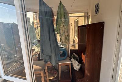Apartament cu 2 camere decomandat, mobilat în Km 4 - 1