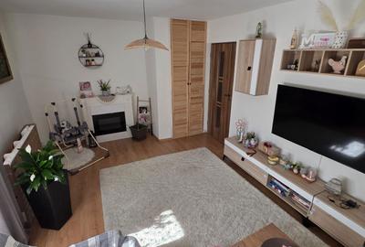 Apartament cu 4 camere decomandat în Ampoi 3 - 6