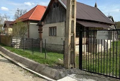 Casă cu Teren 1200 Mp în Bociu - 3