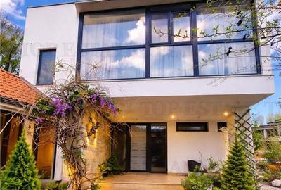 Casă individuală cu 7 camere cu Teren 1000 Mp în Corbeanca - 2