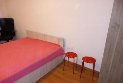 Garsoniera Mobilata si utilata, zona Bariera etaj 3 - 2