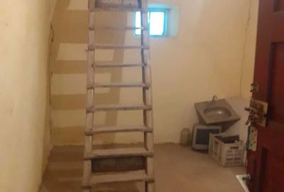 Casă cu 4 camere în Duboz - 8