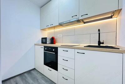 Prima inchiriere - Studio modern, vedere superba spre oras | Com 0% - 13