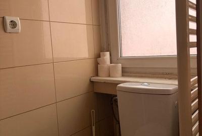 Garsonieră, mobilată în Romană