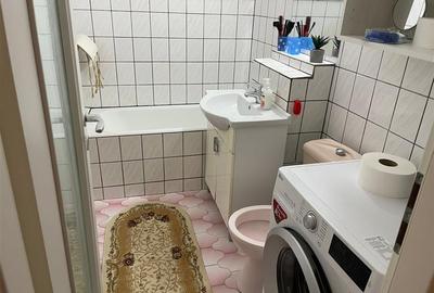 Apartament de 2 camere - Decomandat - Loc de parcare - 6