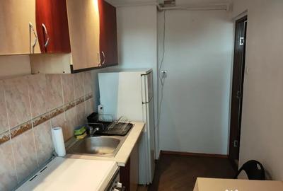 Garsonieră decomandată în Bartolomeu - 4