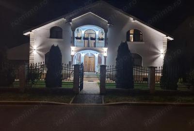 Casă cu 8 camere în Semicentral - 7