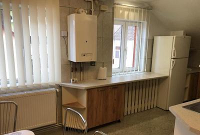 Apartament cu 3 camere decomandat în Centrul Civic - 7