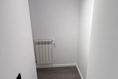 Apartament cu 4 camere decomandat în P-ța Sfântul Ștefan - 10