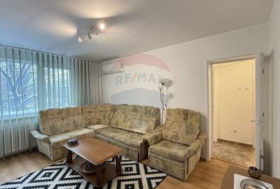 Apartament cu 3 camere semidecomandat în Alexandru Obregia - 3