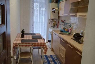 Garsonieră decomandată în Roșu - 7