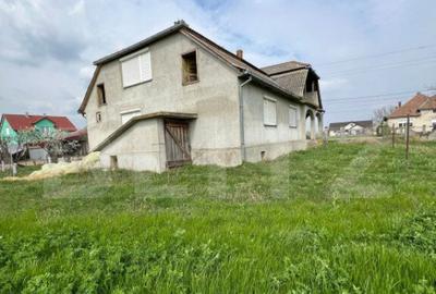 Casa de vanzare | Suprafata construita 509mp | Botiz - 1