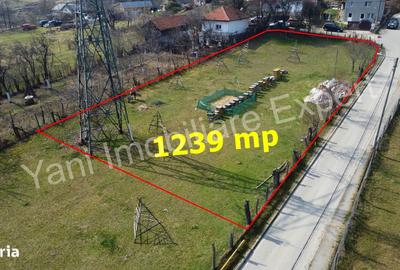 Teren de 1239 mp, în Central