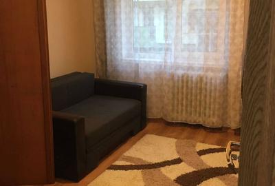 Apartament cu 3 camere decomandat în Central - 2