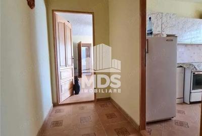 Mobilat si utilat in bloc anvelopat Mobilat si utilat in bloc anvelopat - 2