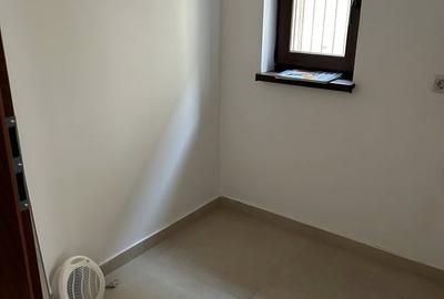 Casă cu 4 camere cu Canalizare în Prelungirea Ghencea - 8