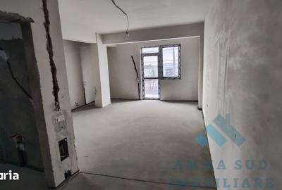 Casă cu 9 camere cu Teren 300 Mp în Central - 12