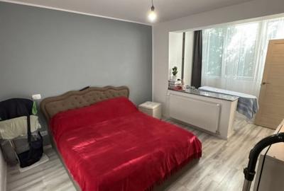 Apartament 4 camere de vanzare – mobilat complet, zona cornisa, Bacau - 1