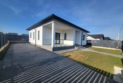 Casă cu Teren 270 Mp în Hemeiuș - 2