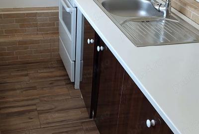 Inchiriez garsoniera - 2