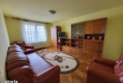 Apartament cu 3 camere în Libertății