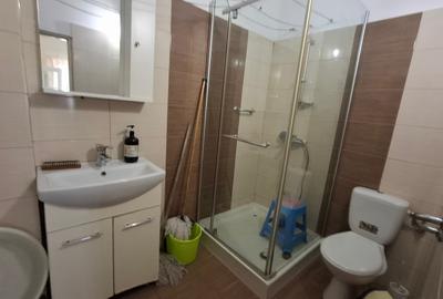 Casă individuală cu 3 camere cu Canalizare în Central - 11