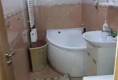 Apartament cu 2 camere semidecomandat în Beiuș - 3