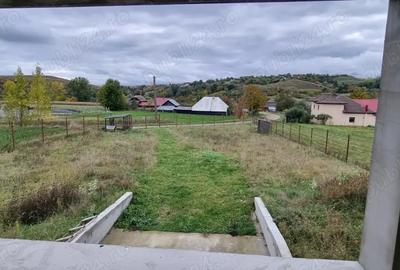 Casa noua + teren 1300 mp | comuna Parte?tii de Jos, jud. Suceava - 1