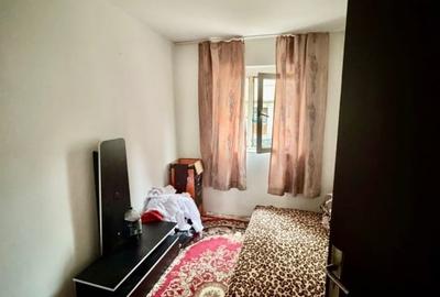 BAZA 3 - CARREFOUR FELICIA - 3 CAMERE - PARTER INALT BLOC DIN 1980 - 3