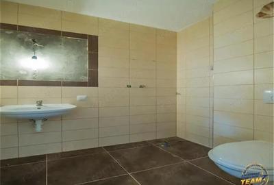 Proprietate luminoasa, doua terase, loc parcare, Avantgarden 3, nemobilat, Brasov - 16